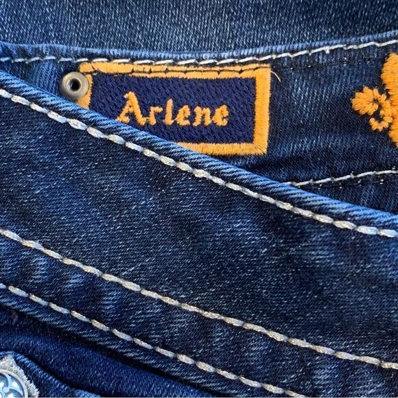 Rock Revival Arlene boot cut jeans size 27 Inseam 33” - Picture 8 of 15